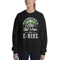 Never Underestimate an Old Man with an E-bike Gildan 18000 Women's Sweatshirt