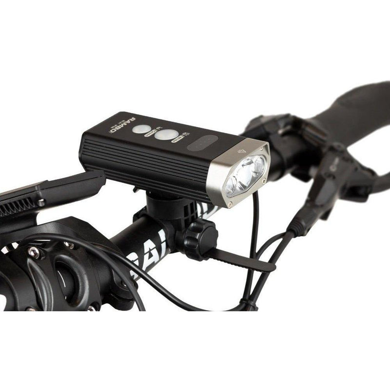 Rambo Pro Hunter Ultra Bright Flashlight R141